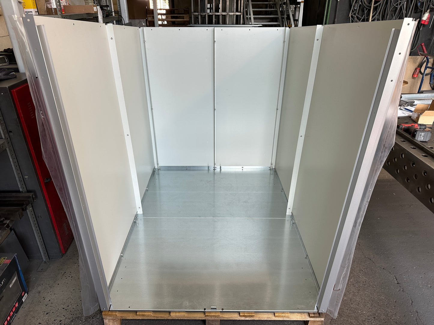 Elektromobilgarage aufbau