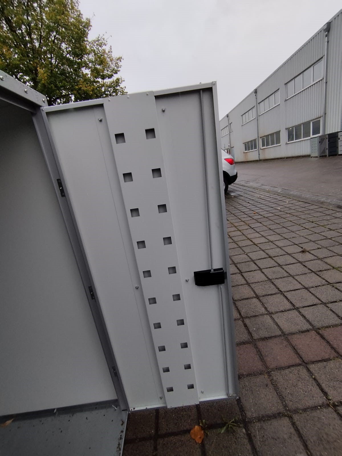 Elektromobilgarage Paul (L)