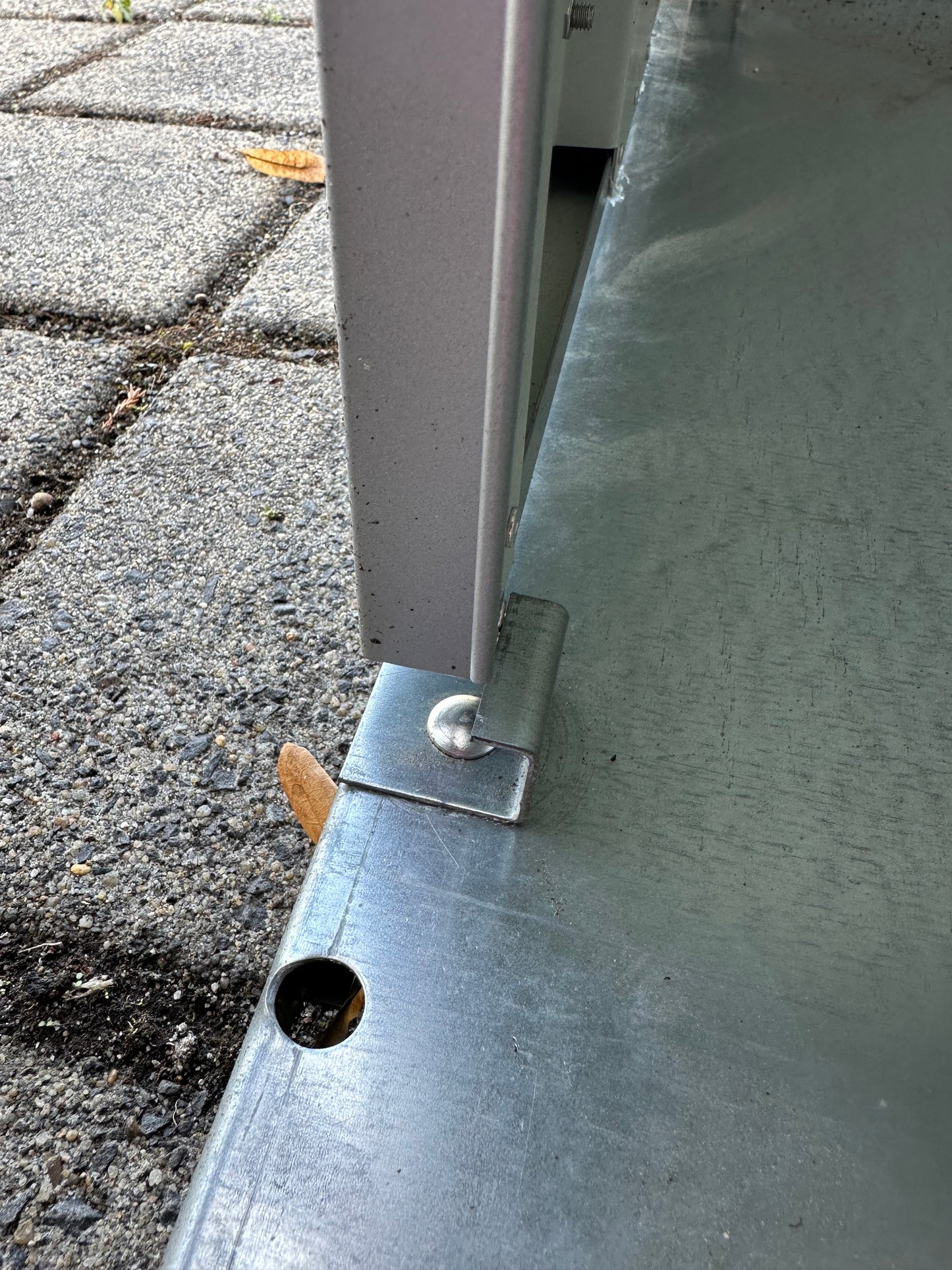 Elektromobilgarage Paul (L)